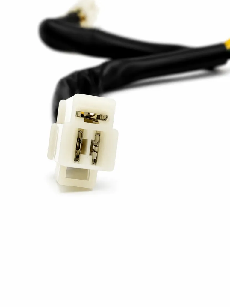 Q07-2005 REGULADOR 6P TRIFASICO GTS 1.webp