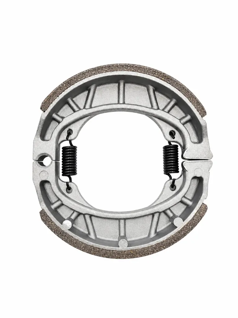 [Q07-4004] [QLINK] ZAPATA DE FRENO TRASERO CS 125, VS 90, FT 125, XS 125